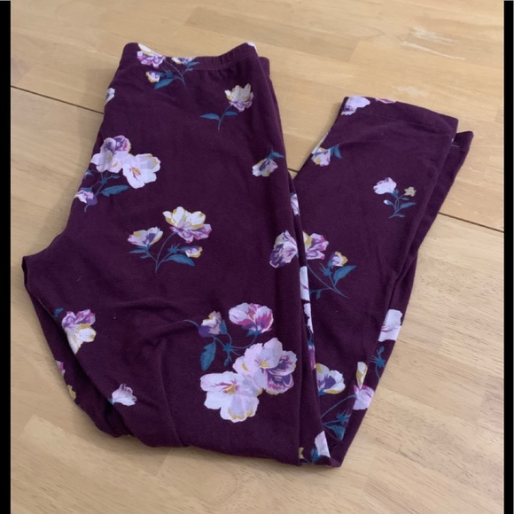 Old Navy Pants - Wine floral leggings